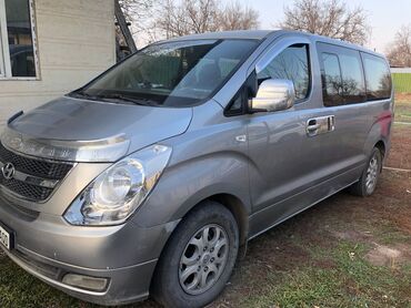 Toyota: Toyota Starlet: 2012 г., 2.5 л, Механика, Дизель — 2