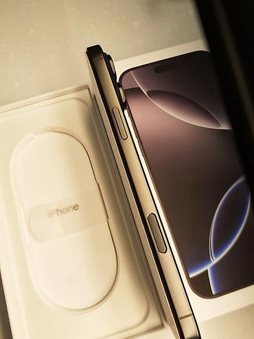 Техника и электроника: IPhone 16 Pro Max, 256 ГБ, Black Titanium, Беспроводная зарядка, Face ID — 4