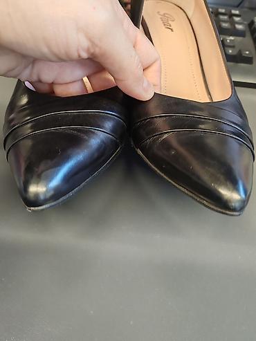 Salonke: Ženske salonke Caprice - Brend: CAPRICE - Veličina: 39 (označeno na — 11