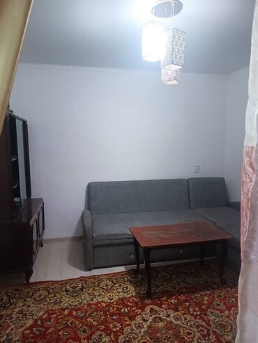 сдаю дом на длительный срок: 50 м², 2 комнаты, Забор, огорожен