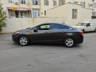 bmw 4 серия 440i xdrive: Chevrolet Cruze: 1.4 l | 2016 il 22000 km Sedan