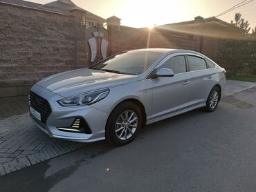 Hyundai: Hyundai Sonata: 2017 г., 2 л, Автомат, Газ, Седан