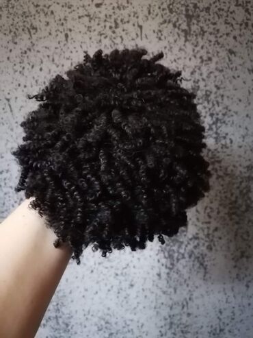 Perike i klipse: Perike
Cena 3200din na lalafo.rs — 12 Perike i klipse: Perike
Cena 3200din — 12