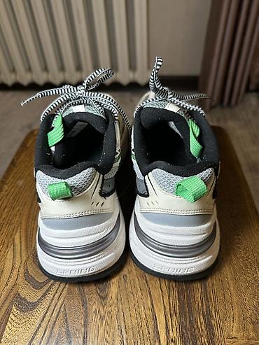 lining бу: Эркектердин кроссовкасы, 37, 38, 39, Колдонулган, түсү - Ак — 1