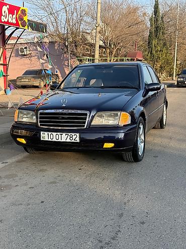 a 160 mercedes: Mercedes-Benz C 180: 1.8 l | 1994 il Sedan — 4