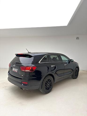 Kia: Kia Sorento: 2019 г., 2.4 л, Автомат, Бензин, Кроссовер — 7