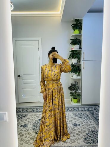 летнее платье футляр: Платье в пол MYRED, размер на бирке 42. - Цвет: насыщенный жёлтый. - lalafo.kg да летнее платье футляр: Платье в пол MYRED, размер на бирке 42. - Цвет: насыщенный жёлтый. -