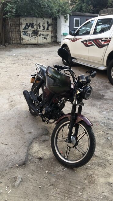 арычник на мтз: Moped/motosiklet – şəhər içi gediş üçün yığcam və qənaətcil model. -