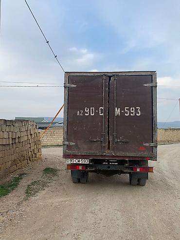 balaca moto: Yükdaşıma üçün qapalı kuzovlu kiçik tonnajlı yük maşını Hec bir — 6