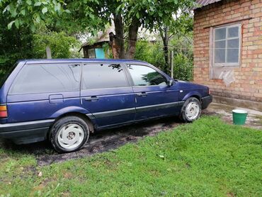 Volkswagen: Volkswagen Passat: 1991 г., 1.8 л, Механика, Бензин, Универсал
