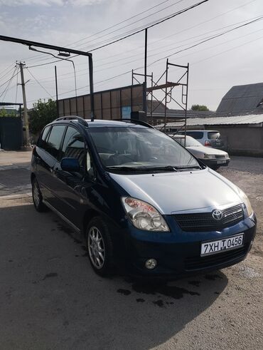 автомобили покупка: Toyota Corolla Verso: 2002 г., 1.8 л, Механика, Бензин, Вэн/Минивэн