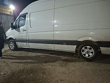 спринтер 2012: Mercedes-Benz Sprinter, длинная база, высокий кузов, белый. - Кузов — 3