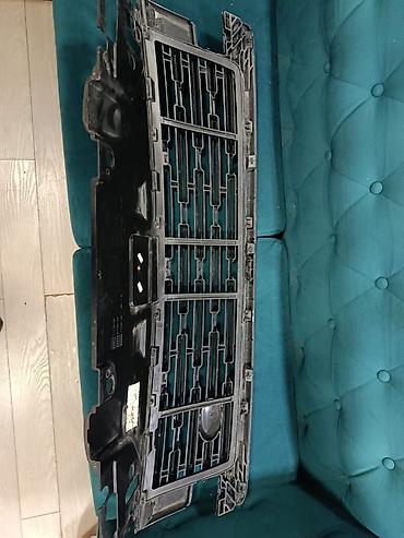 Решетка радиатора Land Rover 2023 г., Б/у, Оригинал at lalafo.kg Решетка радиатора Land Rover 2023 г., Б/у, Оригинал
