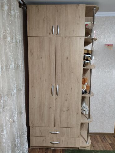 шкаф для одежды в рассрочку: Шифоньер, Б/у, Угловой, цвет - Бежевый, ЛДСП