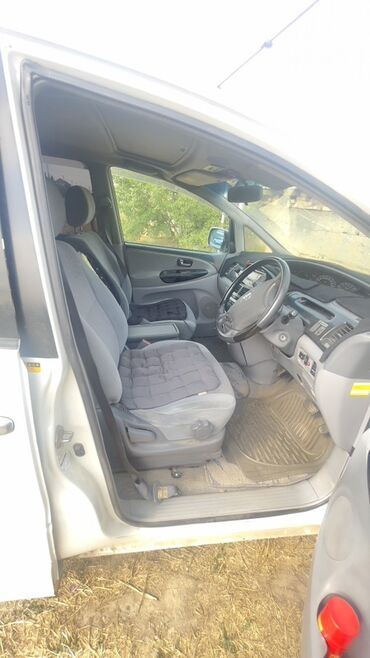 Toyota: Toyota Estima: 2002 г., 3 л, Автомат, Газ, Минивэн — 10