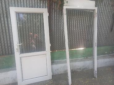PVC giriş qapısı dəsti - Material: ağ rəngli PVC profil - Dizayn