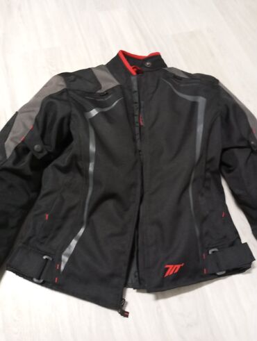 Sportska odeća: Na prodaju ženska moto jakna Seventy degrees. Veličina S. Nova
