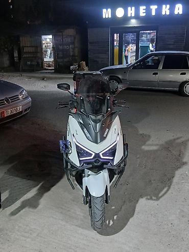 yamah: Скутер-макси Yamaha XMAX (стилизованный) с тюнингом для города и — 5