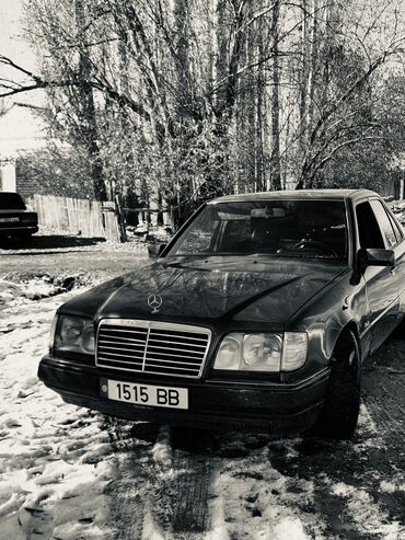 салон rx330: Mercedes-Benz W124: 1994 г., 3.2 л, Автомат, Бензин, Седан