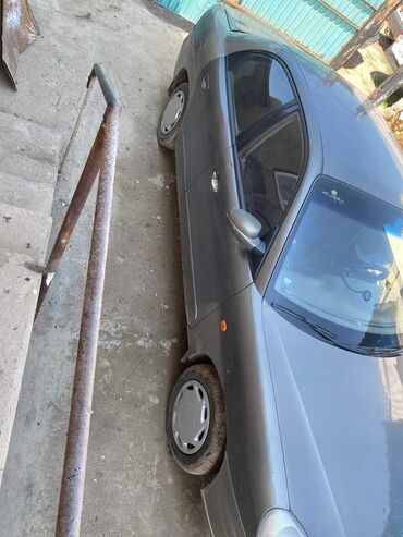 пассат б5 фара: Daewoo Nubira: 2000 г., 1.5 л, Механика, Бензин, Седан