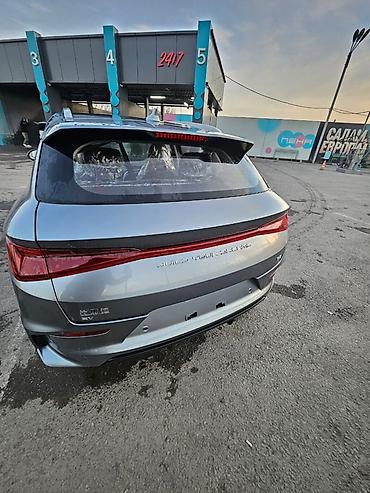 BYD: BYD E2: 2025 г., Автомат, Электромобиль, Хэтчбэк — 5