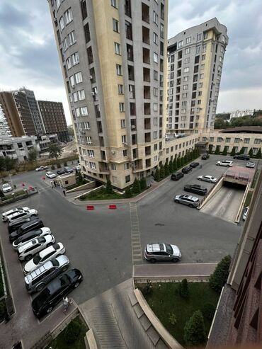 квартиры на долги срок: 3 бөлмө