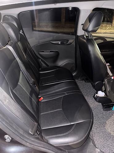 облегченные: Chevrolet Spark: 2018 г., 1 л, Автомат, Бензин, Хэтчбэк — 8