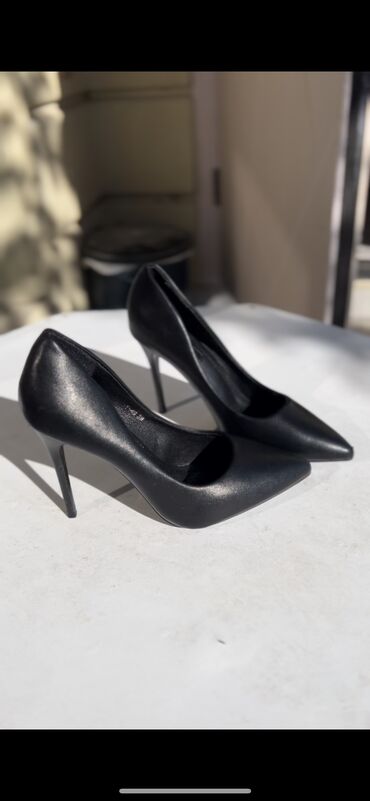 Basanoşka və səndəllər: Ölçü: 39, İşlənmiş — 7