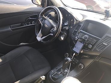 kar: Chevrolet Cruze: 1.4 l | 2014 il 360600 km Sedan — 6
