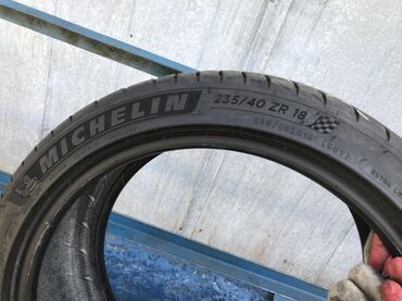 Шина r18 40. 235 40 18 Michelin Pilot Sport 4. Шины 235/40 r18. ILINK 235 40 18. Автомобильная шина Marangoni Mythos 235/40 r18 95y летняя.