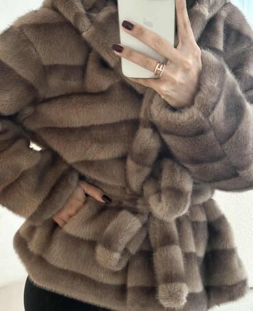 Krzneni kaputi: M, bоја - Šareno na lalafo.rs — 3 Krzneni kaputi: M, bоја - Šareno — 3