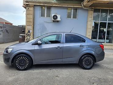 chevralet aveo: Chevrolet Aveo sedan - Korpus: 4 qapılı sedan, boz (metallic) rəng - — 10