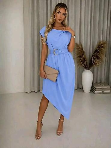 beti blu: Elegantna ženska haljina sa asimetričnim porubom i kaišem - Kroj — 4