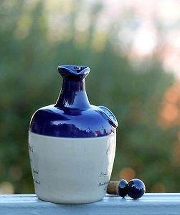 Stare vaze i dekor: Ballantines Decanter 1960s dobro poznati brend KOBALT. RETKO. Prazna — 8