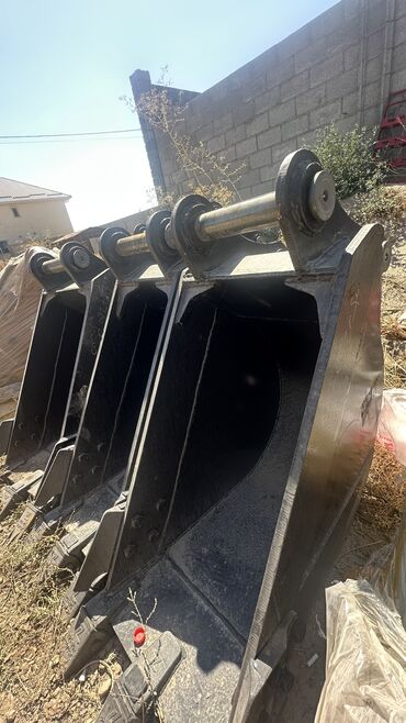 Экскаваторы: Экскаватор, Гусеничный — 8