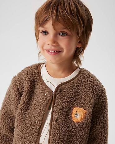 Верхняя одежда: В наличии демисезонные плюшевые куртки тедди. 👆👆👆Последние 92 и — 2