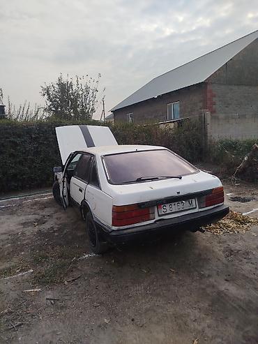 мазда 620: Mazda 626: 1987 г., 2 л, Механика, Бензин, Хэтчбэк — 3