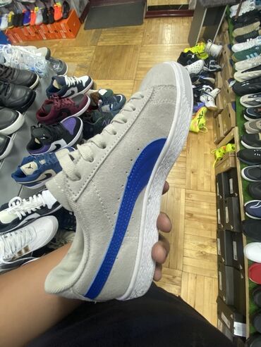 Кроссовки и спортивная обувь: Мужские кроссовки, 41, Puma, Новый, цвет - Серый, Бесплатная доставка at lalafo.kg Кроссовки и спортивная обувь: Мужские кроссовки, 41, Puma, Новый, цвет - Серый, Бесплатная доставка
