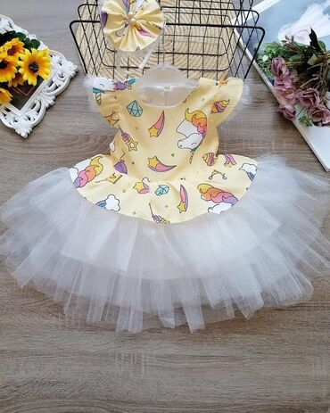 Haljine: ❤️VELIČINA 2❤️92
Haljinice, cena 3500 din — 3