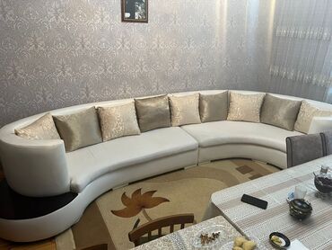 işlənmiş divan satılır: İşlənmiş, Klassik divan