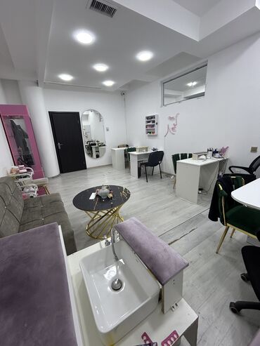 shahdag kiraye evler: NZ Nail Studio daxilində 20 kvadrat metr sahəsi olan tam təmirli, içi