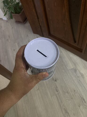 qapilar ev: Pul qabı