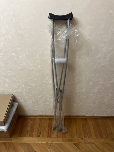 4 ayaqli celik: Kastil Kostil Qoltuqağacı Костыли Пользовались 1 раз, новый, из