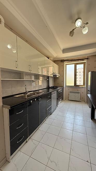 Продажа квартир: 🏡 Продается 3-комнатная квартира в ЖК SkyDom 📍 Адрес: ул. Ажыбек — 18