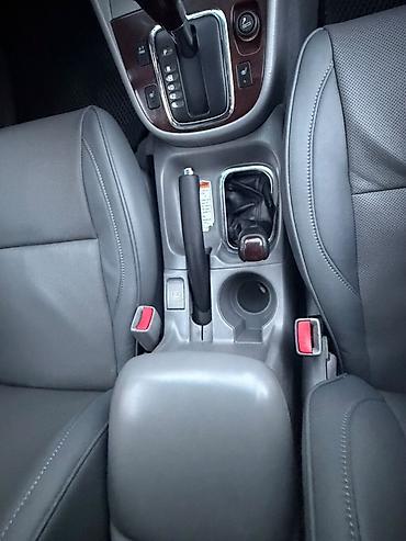 внедорожник сатылат: Suzuki Grand Vitara: 2003 г., Бензин, Жол тандабас — 8