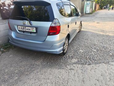 бишкек хонда фит: Honda Fit: 2004 г., 1.3 л, Вариатор, Бензин