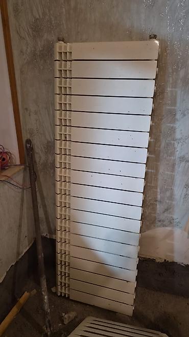 electron: 2 ci əl radiator satılır İtaliya İstehsalıdı, seksiyası 6 azn ciddi — 6