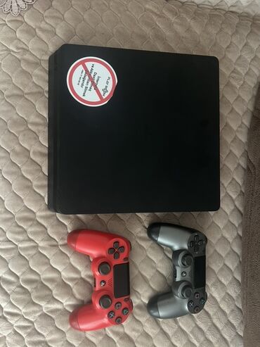 redmi 4: Qara rəngdə olan PlayStation 4 1000 gb yaddaşoyun konsolu. Komplektə