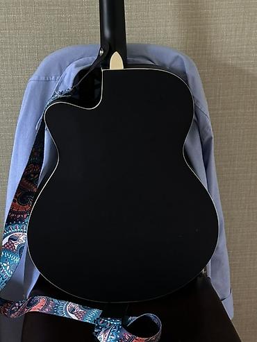 Akustik gitaralar: Akustik gitara, 6 sim — 7