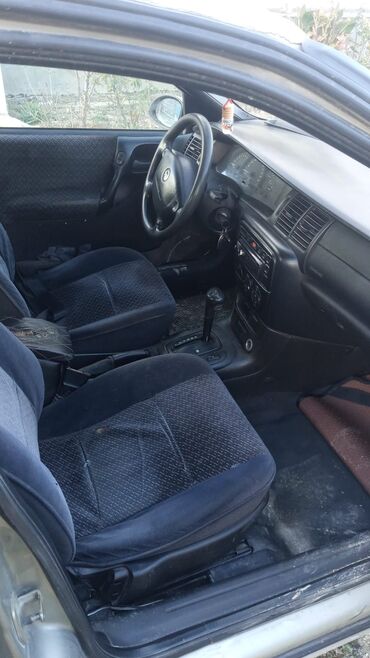 Opel: Opel Vectra B sedan - Ban növü: sedan, 4 qapı - Rəng: gümüşü (ön sol — 6